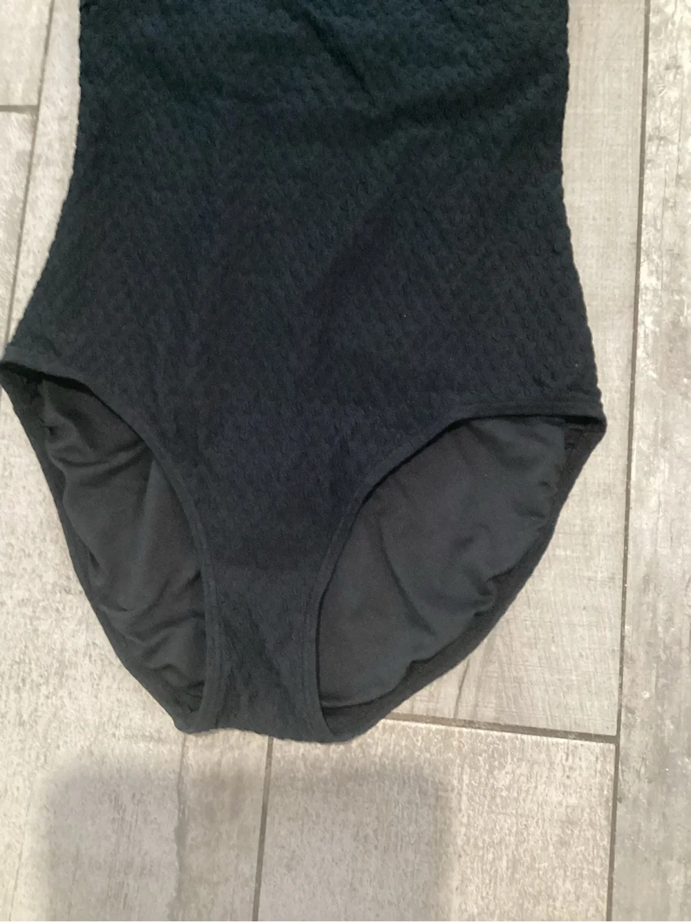 kate spade Black Textured Halter One-Piece Swimsuit for Women Size Small